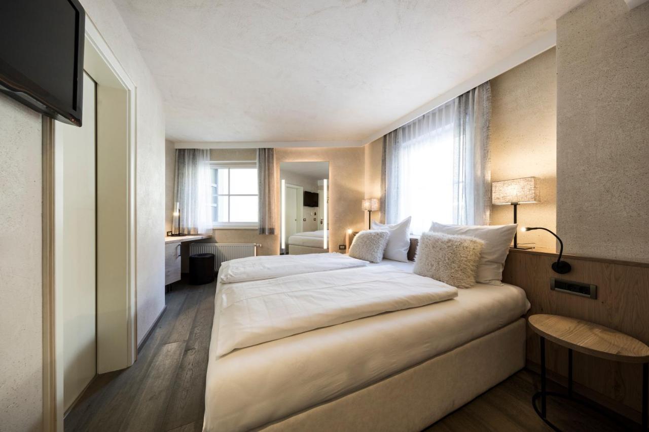 Hotel Prokulus Naturns Oda fotoğraf